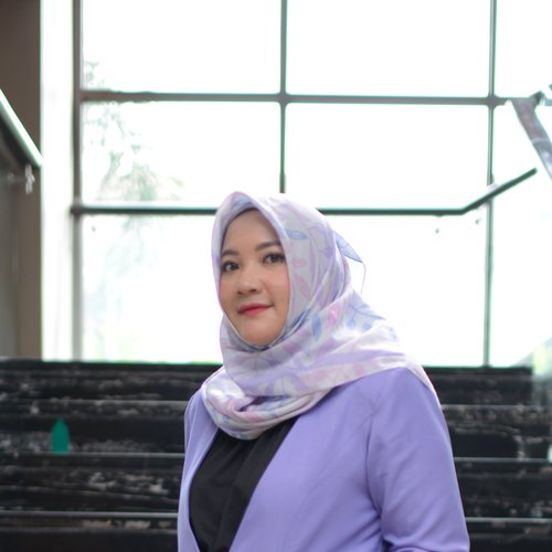 Dr. Hairani Lubis